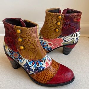 Fun boots patchwork floral  leather printed zip and glas buttons booties 7
